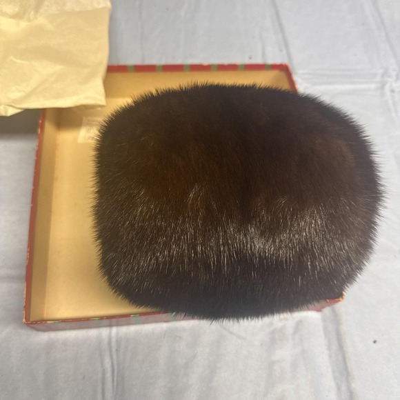 Vintage Mink Fur Hand Muff Saks Fifth Avenue Original Box Exelent Condition